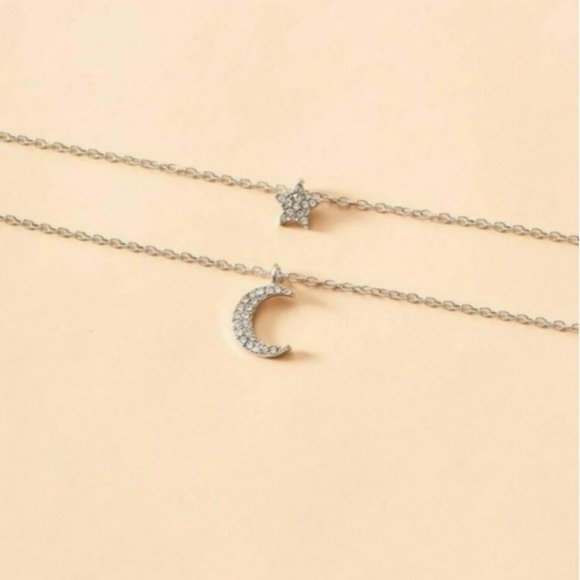 *Willie* Moon and Star Layered Necklace - Picture 2 of 4